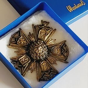 Vtg./Antique Collectible Heraldic Lion Maltese Cross Pendant